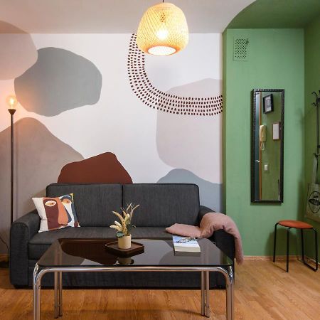 Green Door Apartment Split Exterior photo