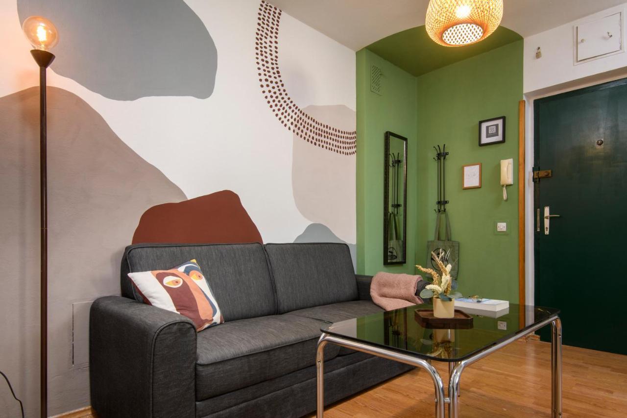 Green Door Apartment Split Exterior photo